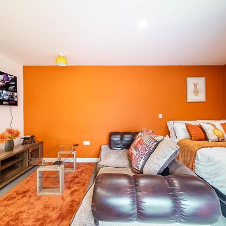 Corner Studio Apartment In Sheffield Luaran gambar